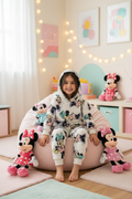 طقم هودي ورجالي من زارا دزني ميني ماوس بطبعة شاملة للبنات